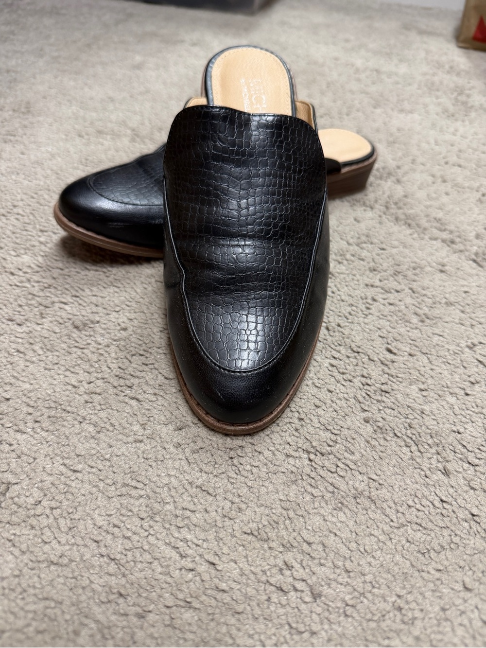 Michael Shannon Black Croc-Embossed Leather Mule Slides